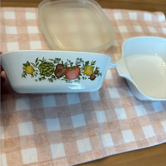Corningware Petite White Ceramic Baking Dish with Handle - Picture 2 of 8
